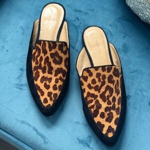 Gunmetal Mule, Leapard print, Leather upper. Size 7 1/2 (7.5)